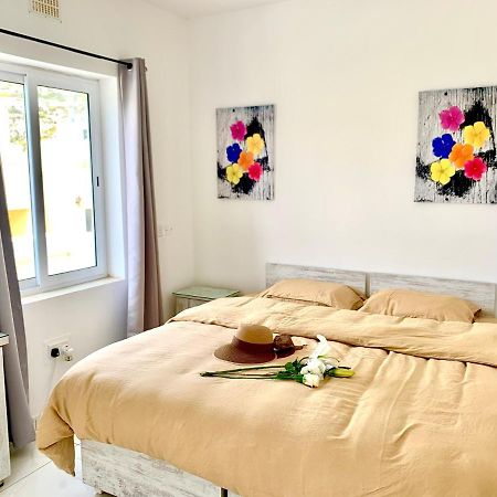 Private Bedroom With Balcony In A Shared Apartment At The Bay Of Xlendi Ngoại thất bức ảnh